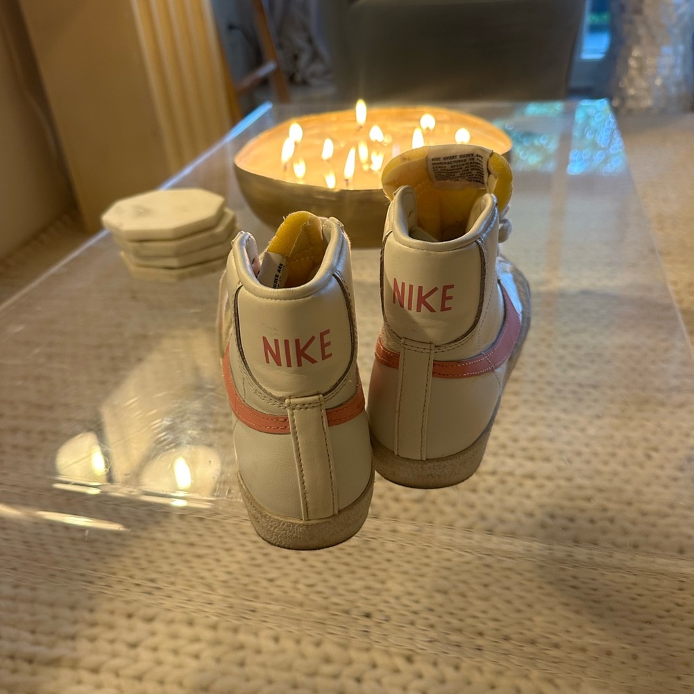 Nike Sneaks